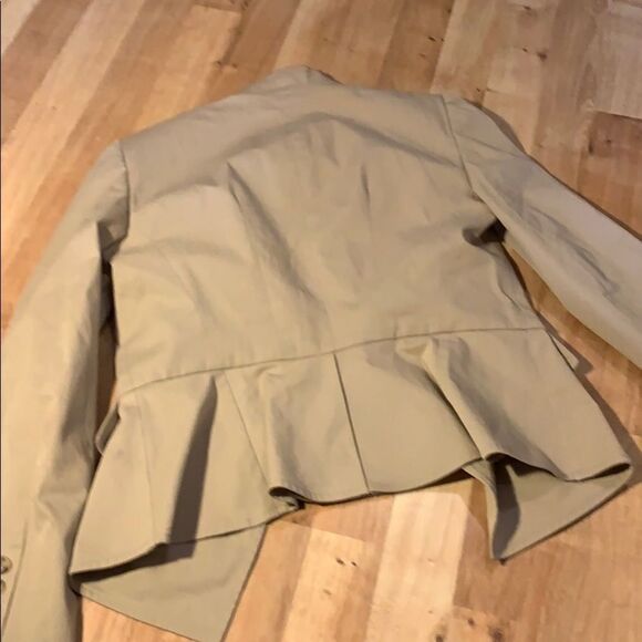 DOLCE & GABBANA. VINTAGE JACKET. LEOPARD LINING. SIZE 8 - Picture 3 of 11